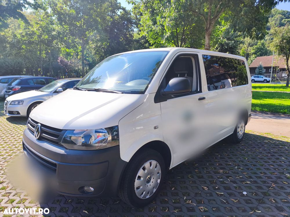 Volkswagen Transporter - 1