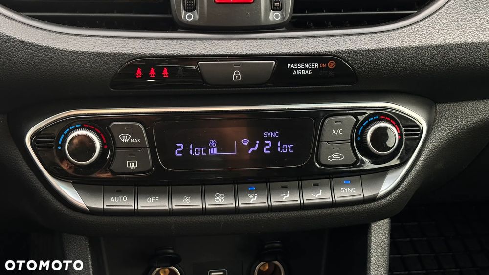 Hyundai i30 1.0 T-GDI Smart - 23