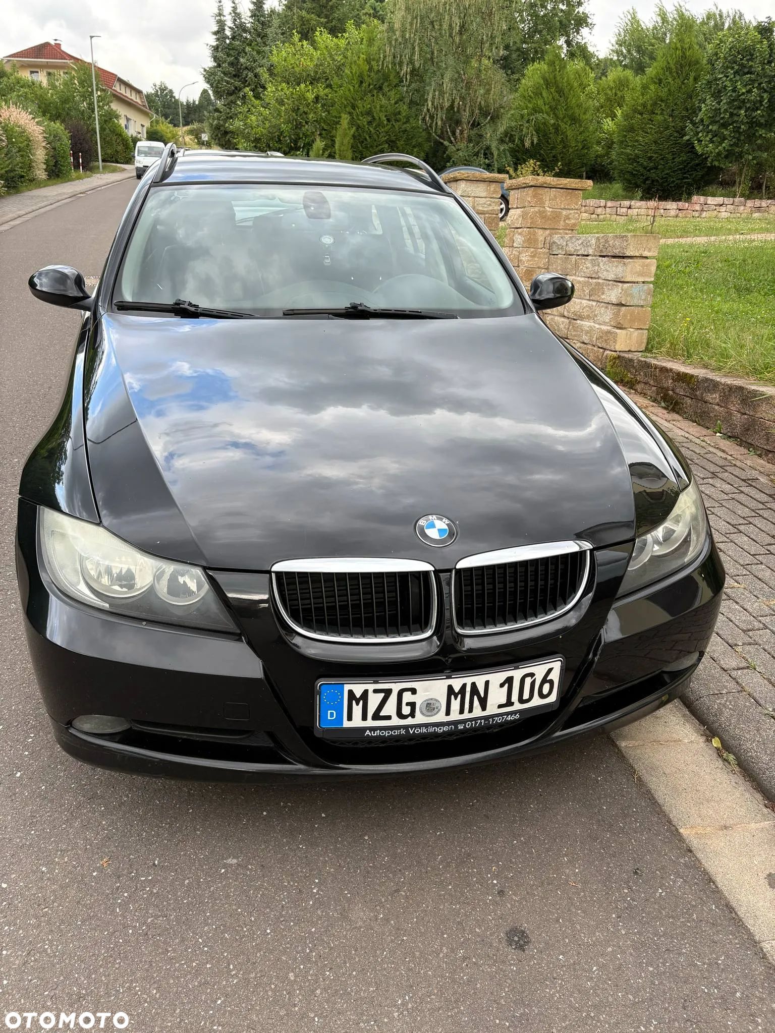 BMW Seria 3 320d DPF Touring - 1