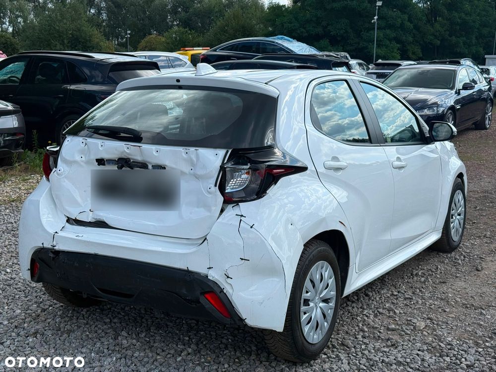 Toyota Yaris 1.0 Active - 13
