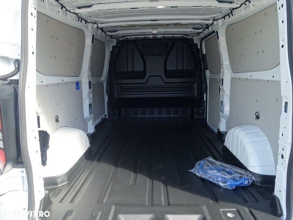 Ford Transit Custom - 17