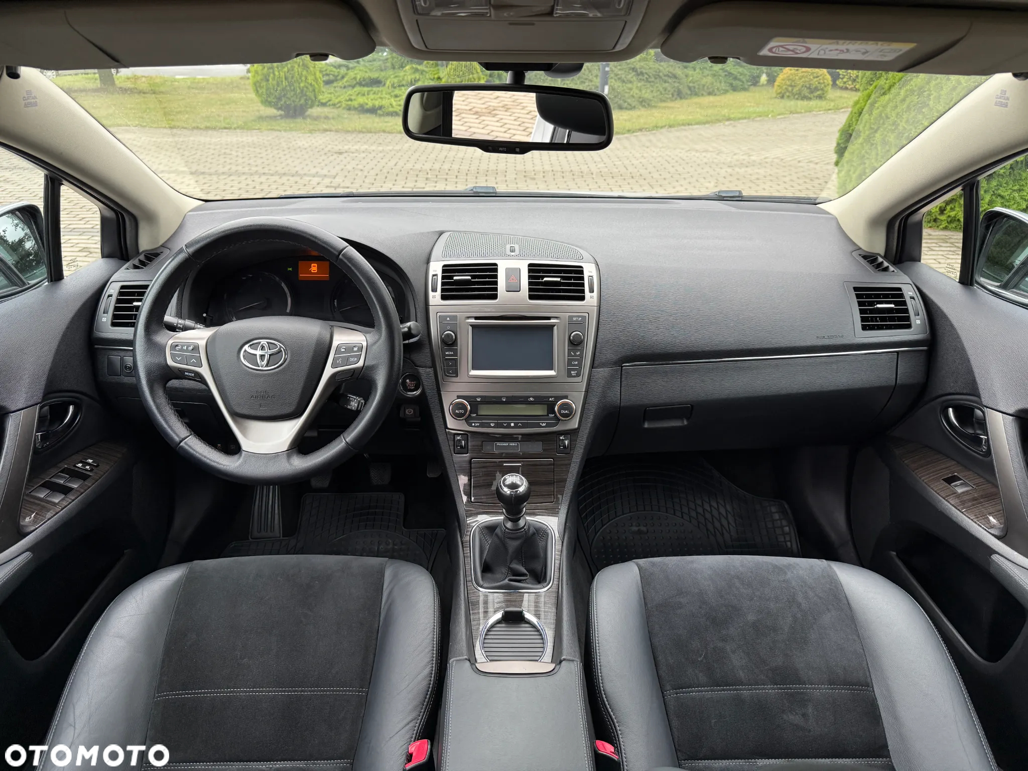Toyota Avensis 2.0 Prestige - 27
