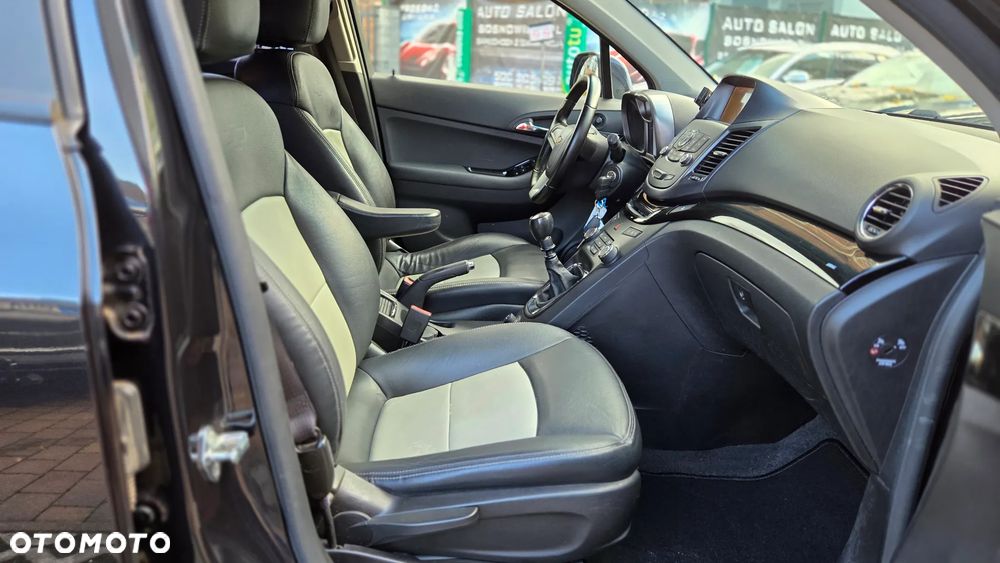Chevrolet Orlando 1.8 LTZ - 28