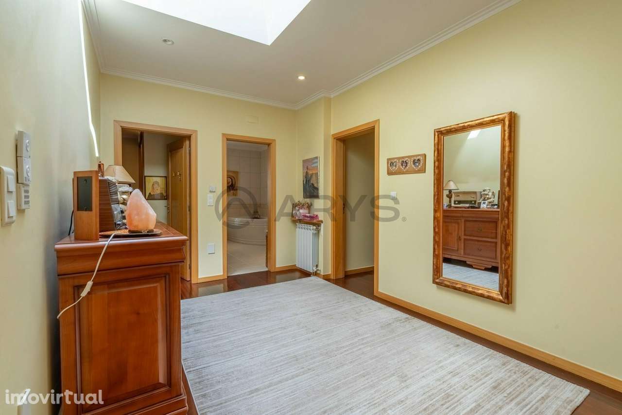 Moradia T3 + 1 Loureira Vila Verde - Grande imagem: 4/23