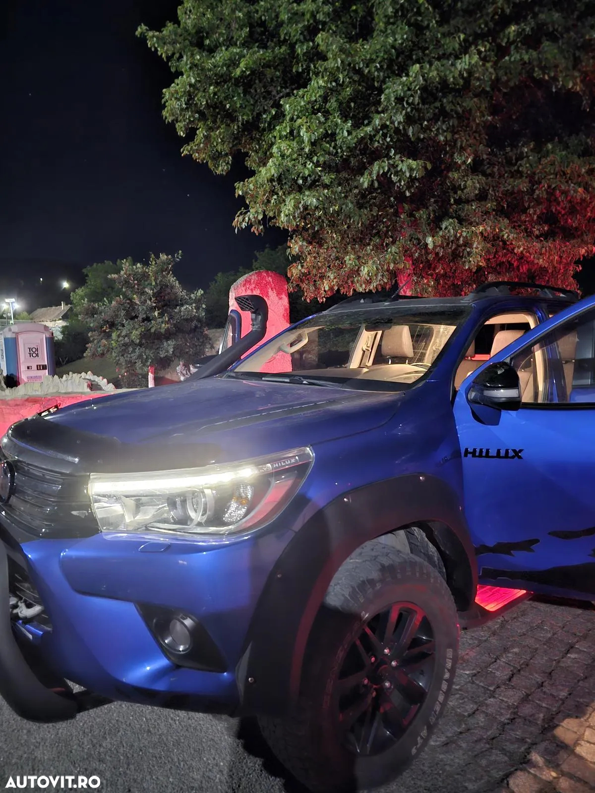 Toyota Hilux 4x4 Double Cab A/T Invincible - 29
