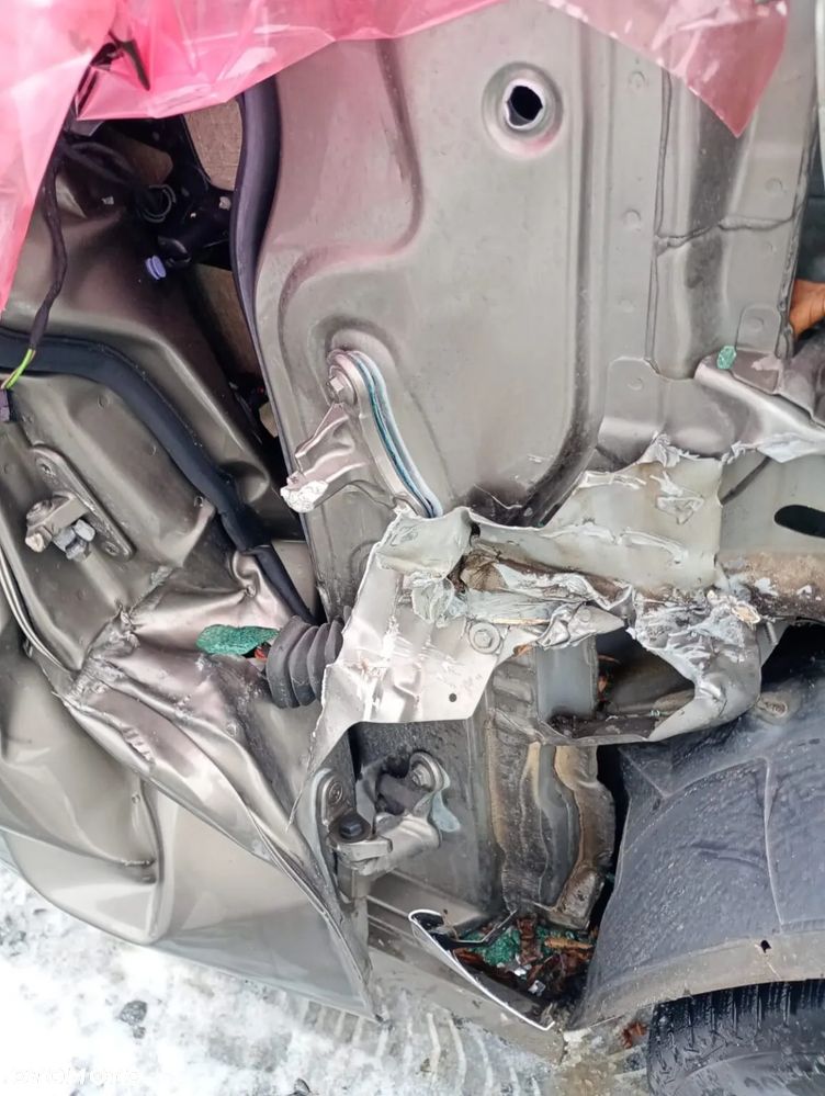 Mercedes-Benz Klasa B 180 (BlueEFFICIENCY) 7G-DCT - 17