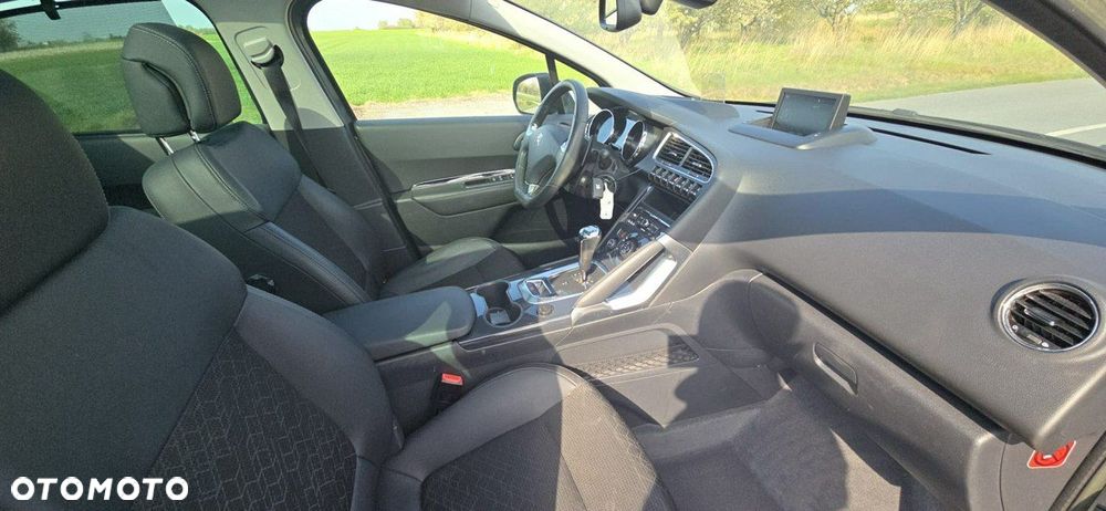 Peugeot 3008 - 13