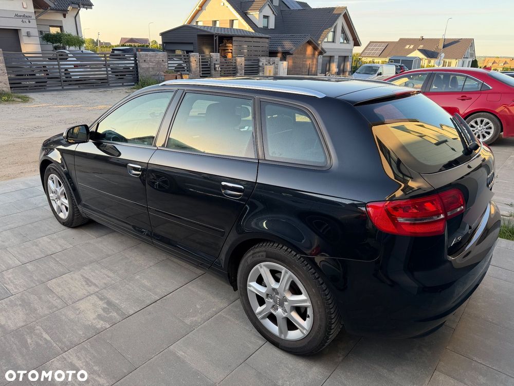 Audi A3 Sportback 2012 photo 3