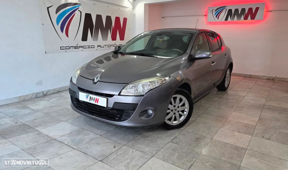 Renault Mégane 1.5 dCi Luxe - 1