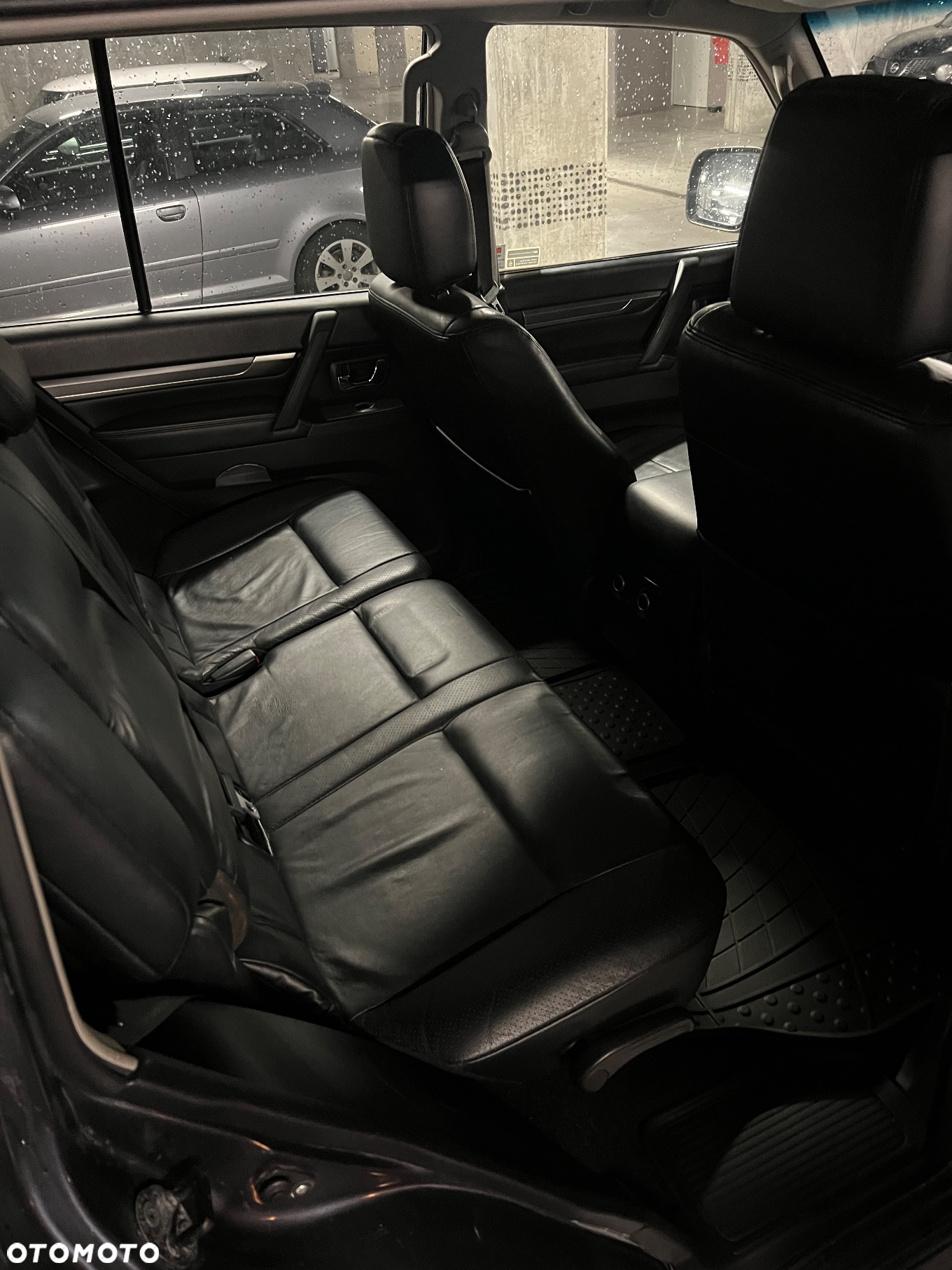 Mitsubishi Pajero 3.8 V6 Instyle - 5