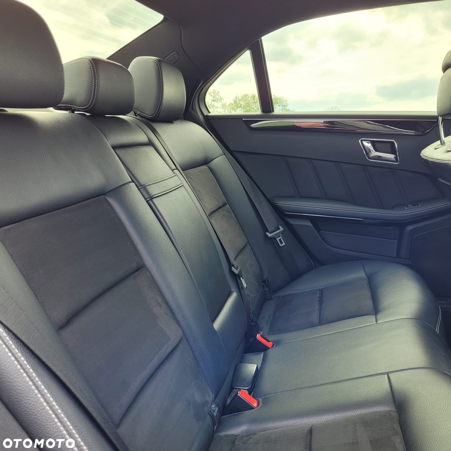 Mercedes-Benz Klasa E 220 BlueTEC 7G-TRONIC Elegance - 16