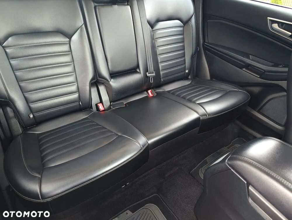 Ford Edge - 25
