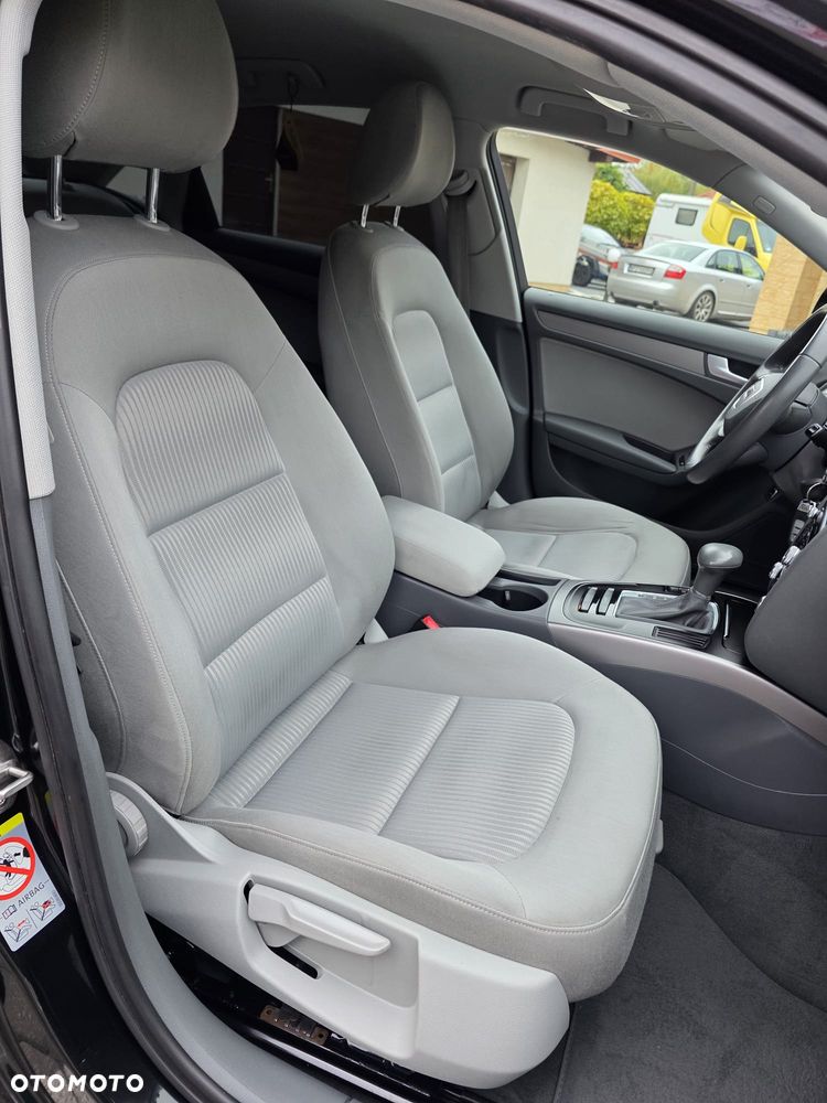 Audi A4 Limousine - 17