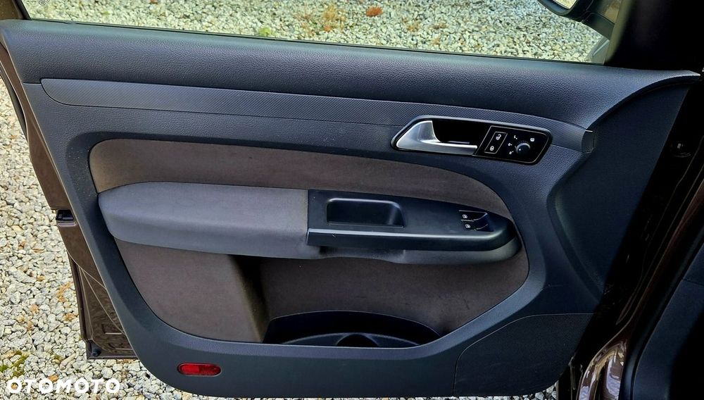 Volkswagen Caddy Maxi Trendline - 33