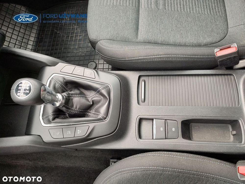Ford Focus - 24
