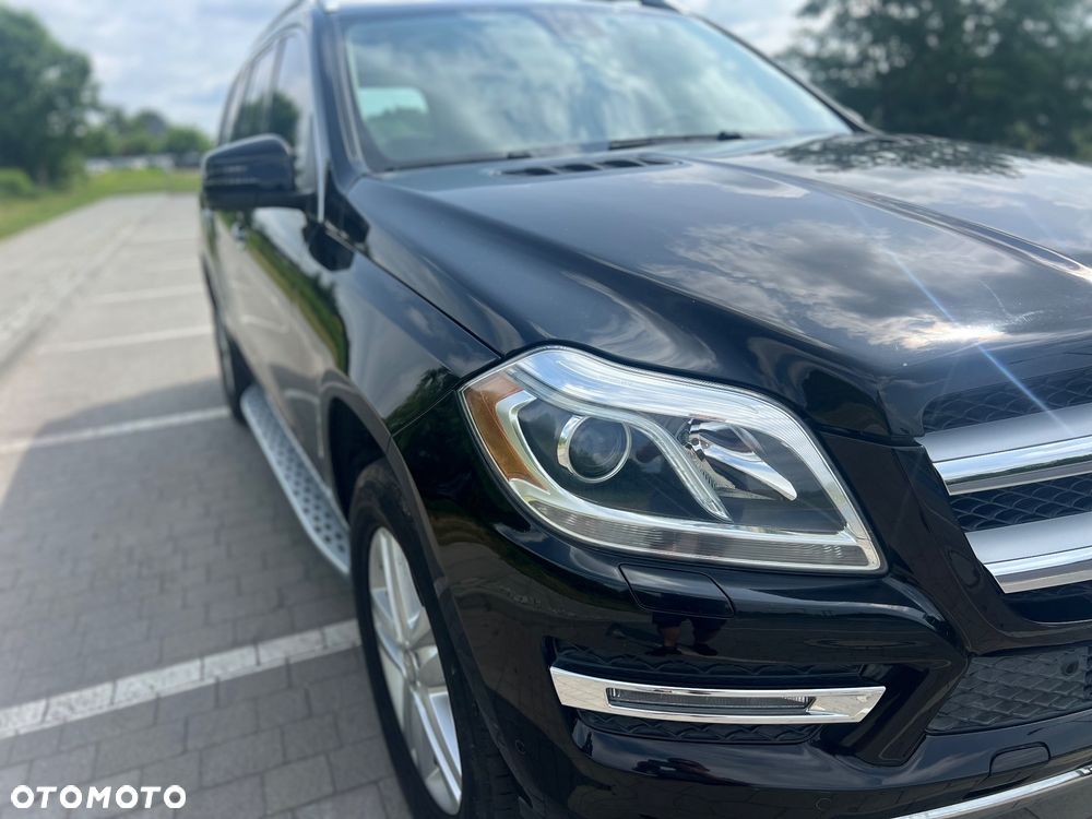 Mercedes-Benz GL - 26