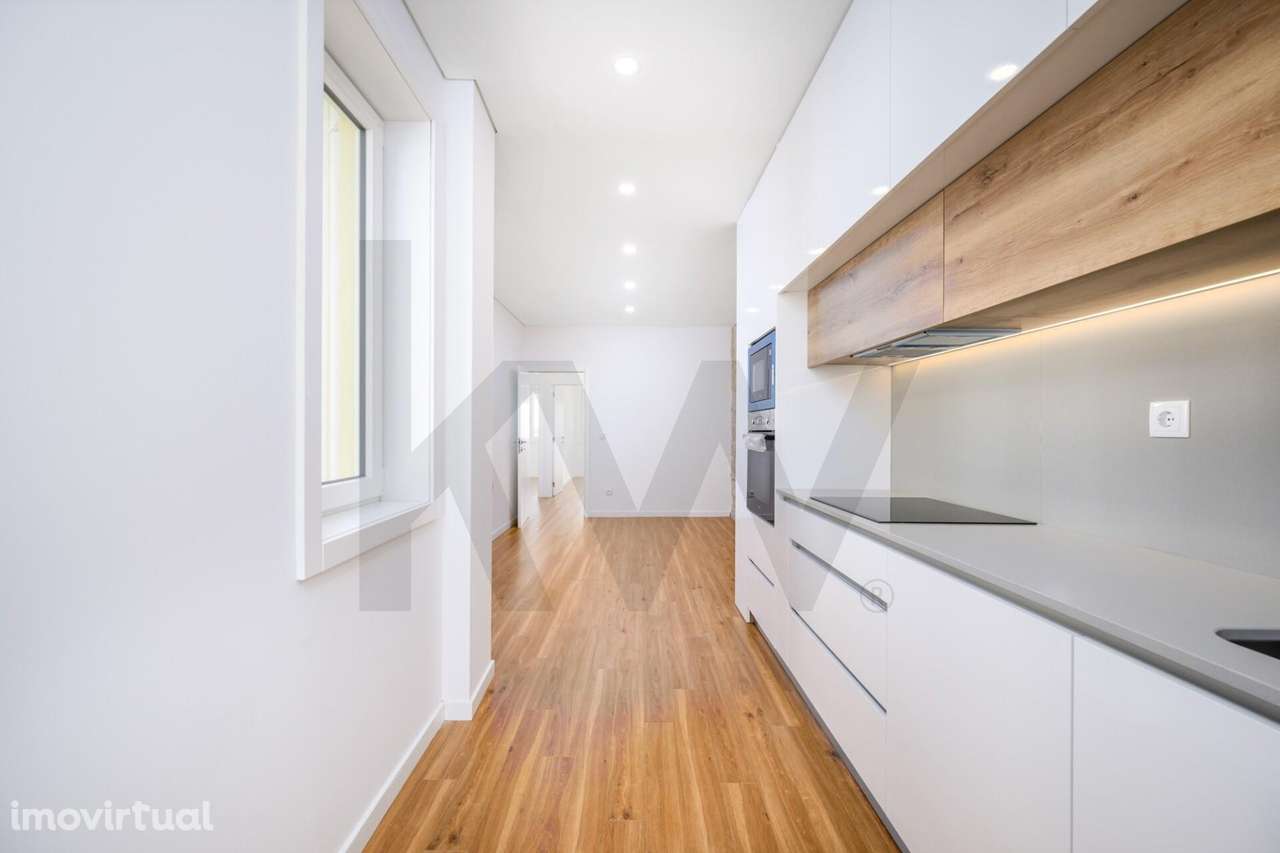 Andar Moradia T3 Renovado — Estação de Campanhã — Último Andar — Porto - Grande imagem: 2/17