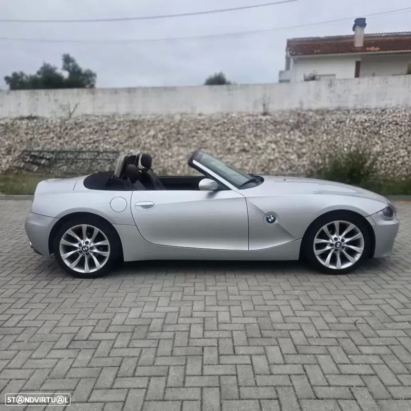 BMW Z4 2.0i - 11