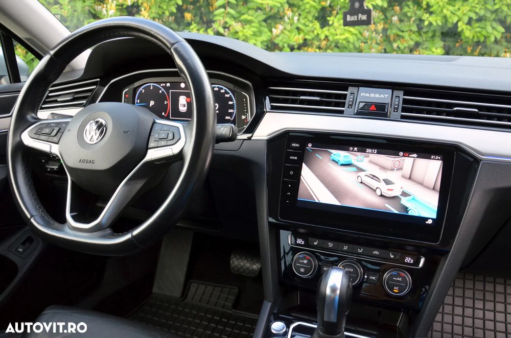 Volkswagen Passat - 22
