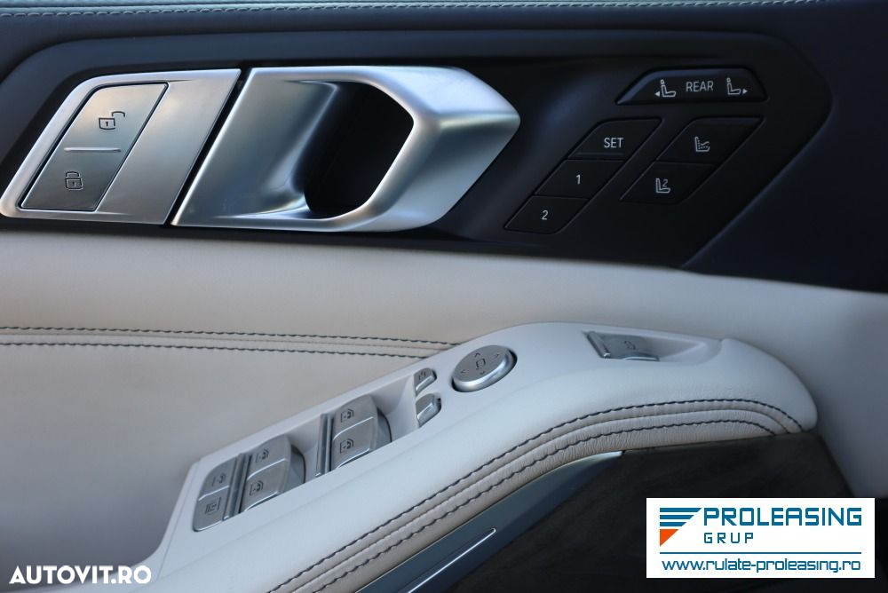 BMW X7 xDrive30d - 11