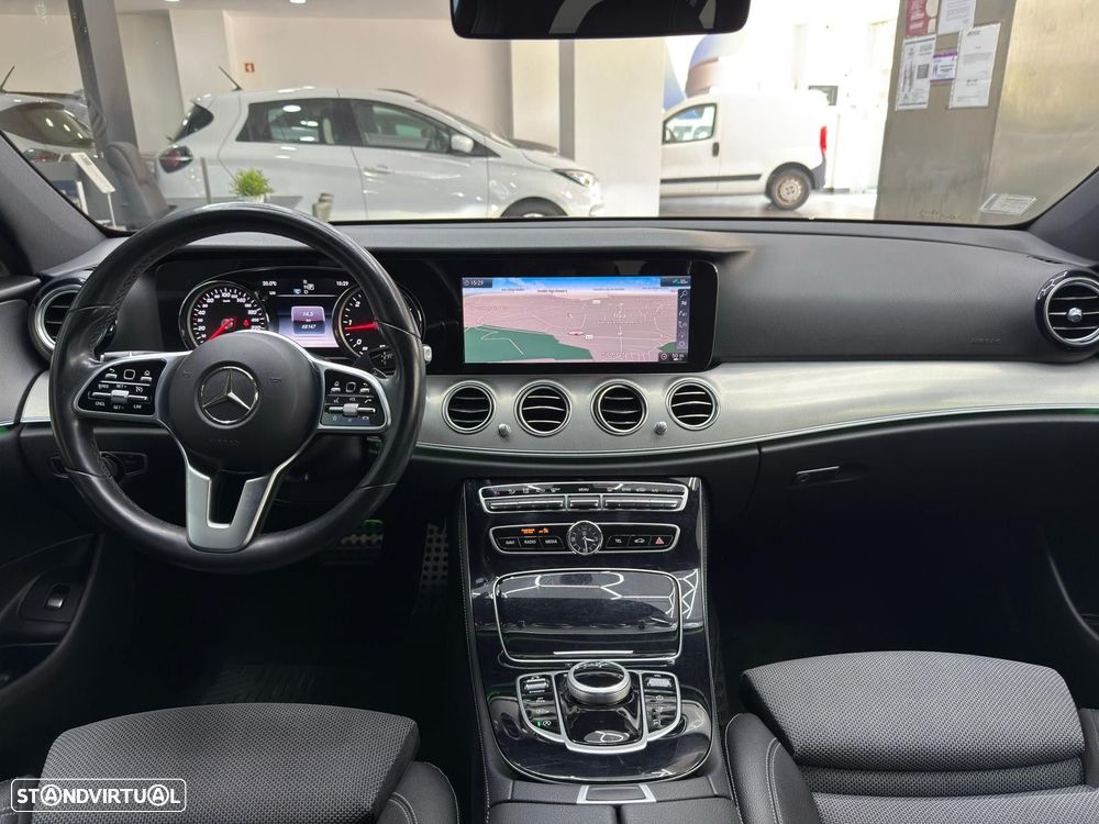 Mercedes-Benz E 220 d Avantgarde+ - 23