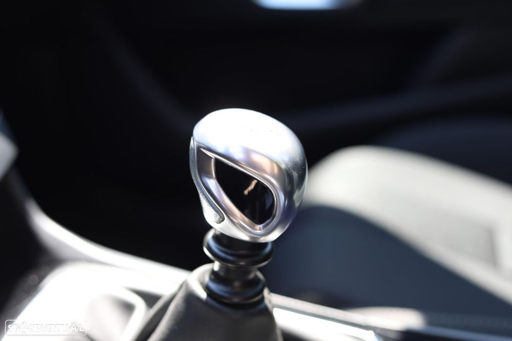 Peugeot 308 SW 1.6 BlueHDi Allure — fotografia 12