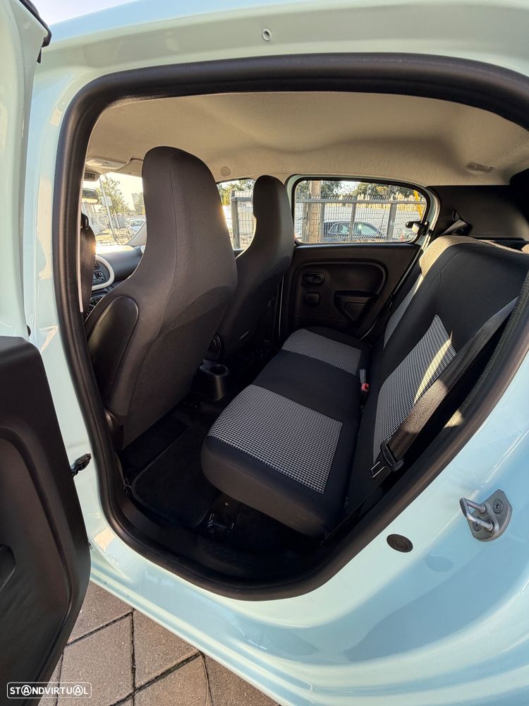 Renault Twingo E-Tech. 22 Techno - 12