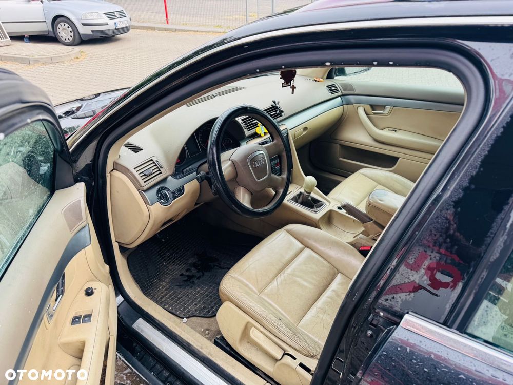 Audi A4 Avant - 5
