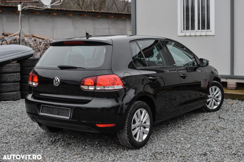 Volkswagen Golf - 15