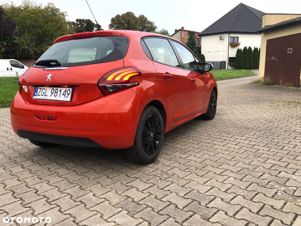 Peugeot 208 1.2 PureTech Access - 4