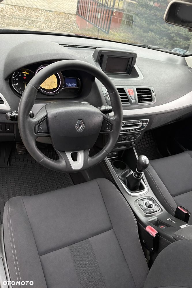 Renault Megane 1.5 dCi Expression - 6