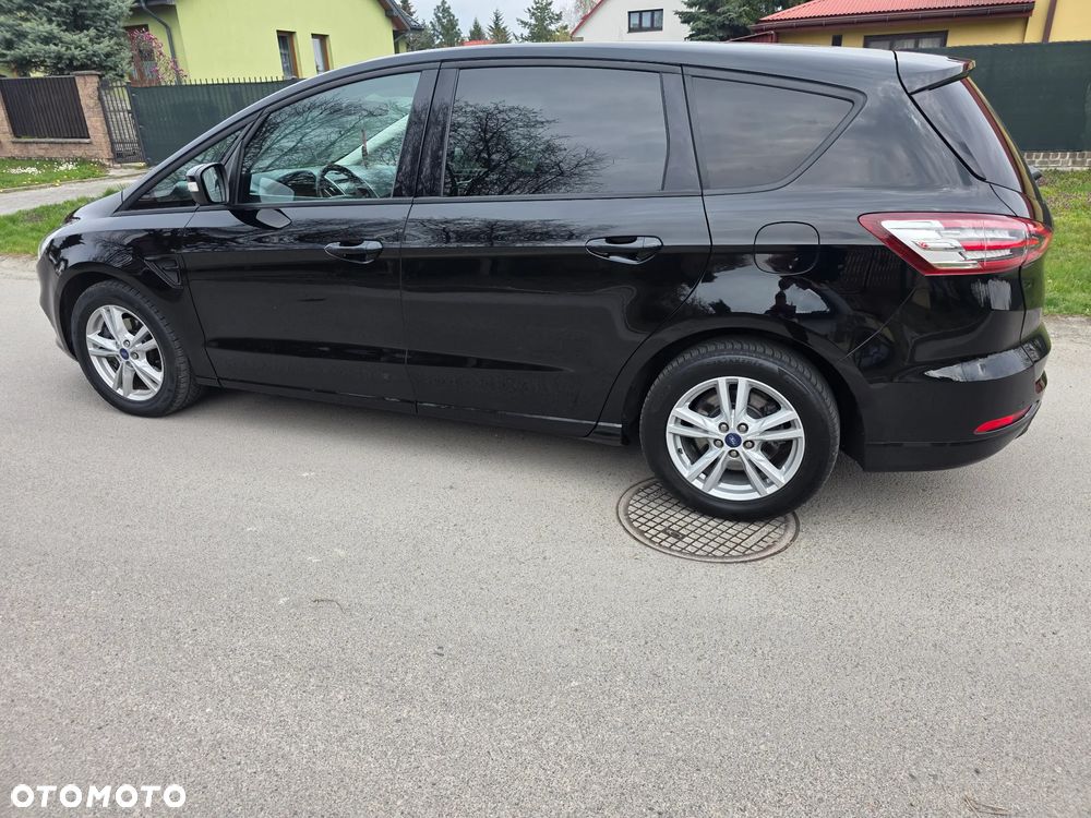 Ford S-Max - 15