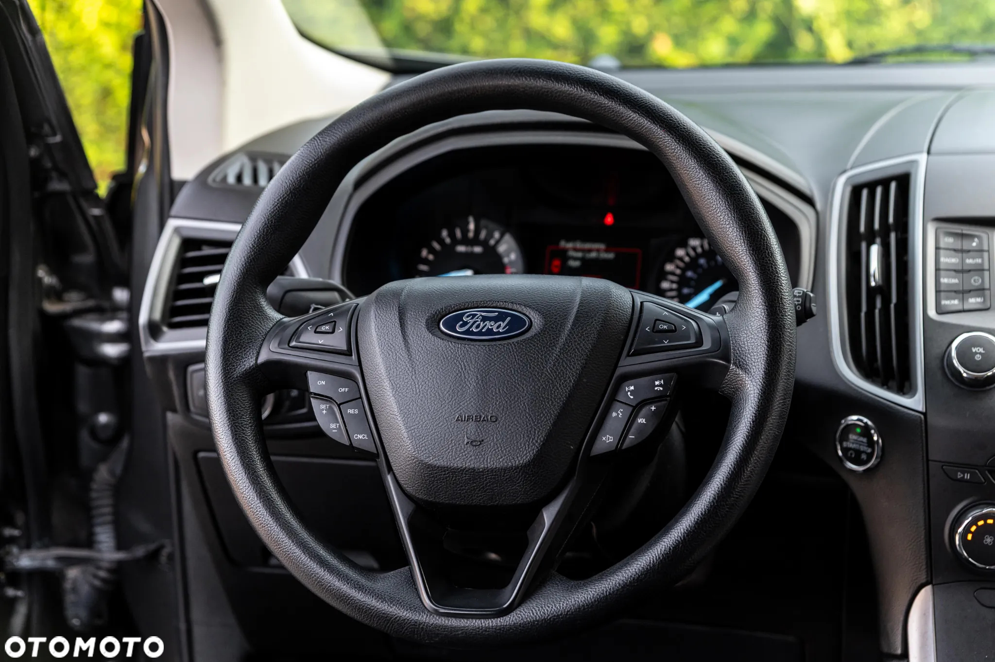 Ford Edge - 22