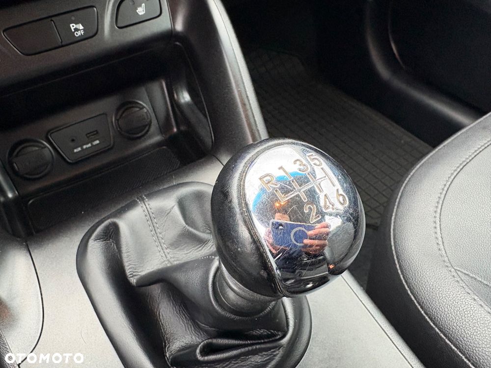 Hyundai ix35 1.6 GDI Style 2WD - 25