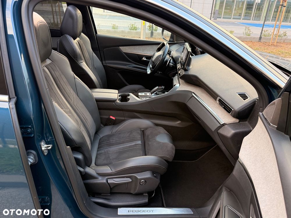 Peugeot 5008 1.6 PureTech GT S&S EAT8 - 23