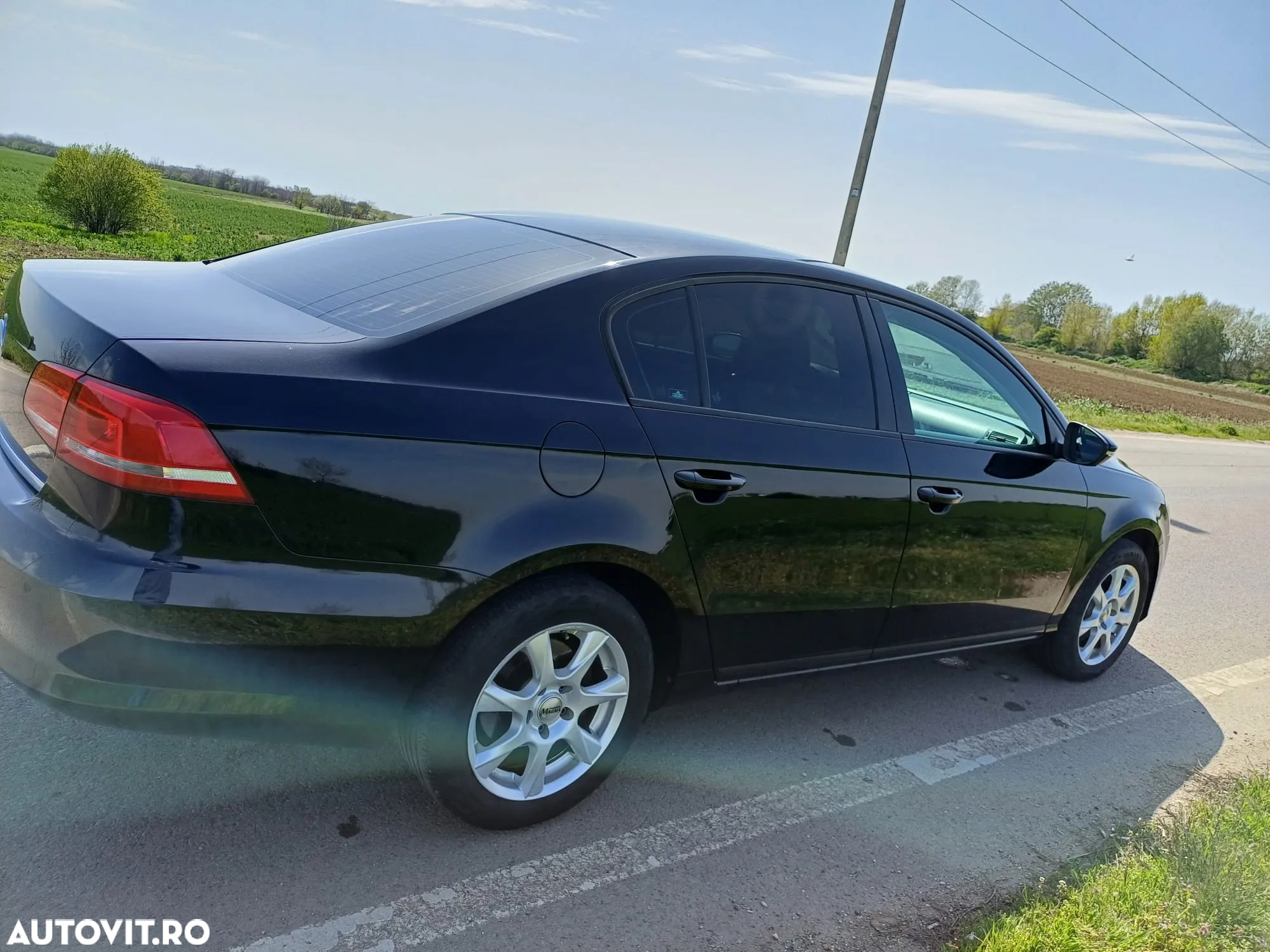 Volkswagen Passat - 9