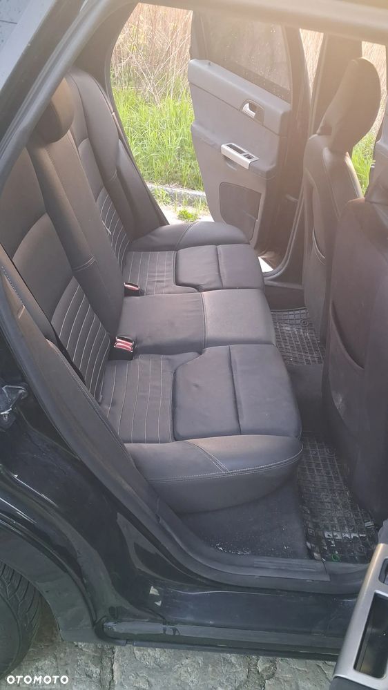 Na części VOLVO V50 (545) SILNIK 2.0 D 136KM Kod silnika: D4204T lakier 452-46 skrzynia maska zderzak drzwi klapa szyba fotel kanapa lusterko lampa deska GWARANCJA !!! Przód Tył Zestaw Komplet Drzwi Klapa Zderzak Błotnik Maska Grill Atrapa Szyba Pas Lampa Lusterko Boczki Fotel Kanapa Kokpit Deska Rozdzielcza Przełącznik Włącznik Sterownik Przewody Wiązka Instalacja Moduł Komputer Czujnik Listwa Pompa Alternator Wtryski Głowica Rozrusznik Kompresor Sprzęgło Dwumas Silnik  Skrzynia ABS Klimatyzacji Paliwa Wspomagania Kolektor Turbina Przepustnica Zawór Chłodnica Koło Hak Belka Sanki Zawieszenie Mcpherson Półoś Amortyzator Wydech Tłumik Zacisk Most - 15