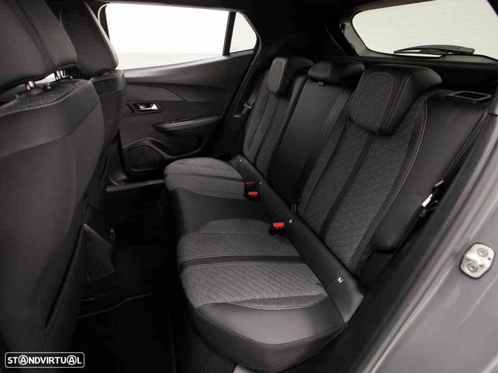 Peugeot 2008 PureTech 130 EAT8 Allure - 11