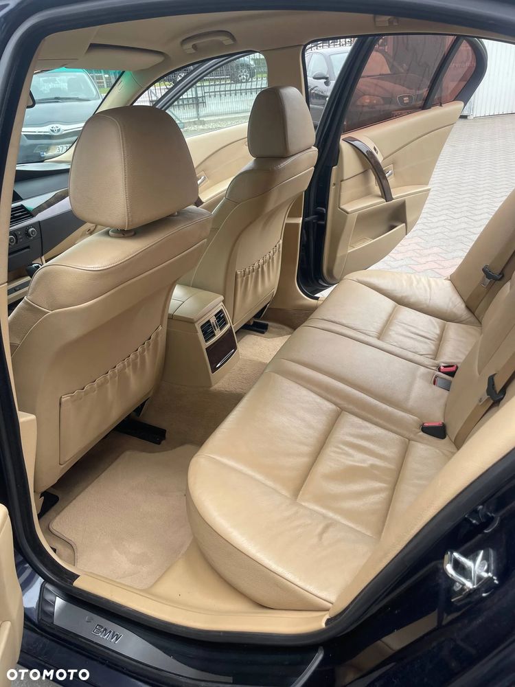 BMW Seria 5 - 14
