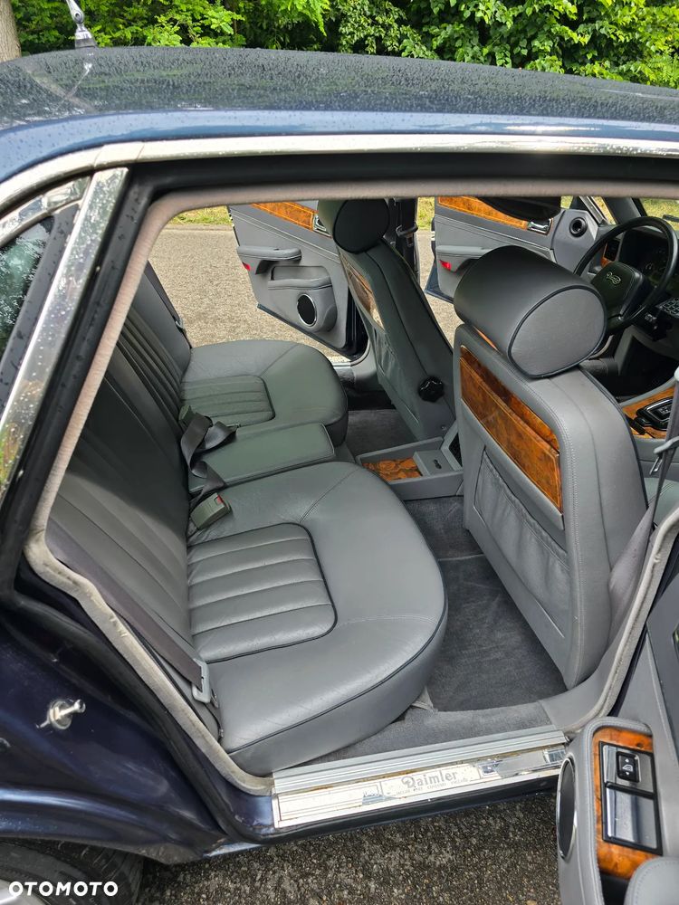Jaguar Daimler 4.0i - 21