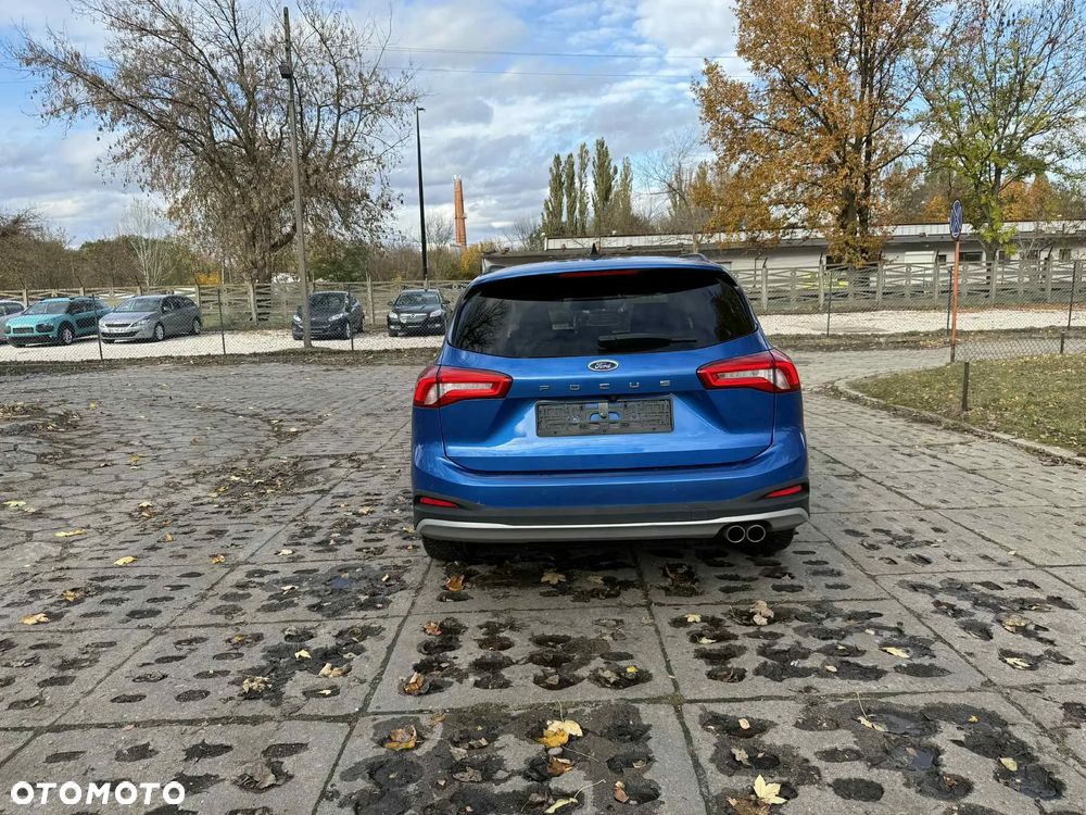 Ford Focus 1.5 EcoBoost Active X - 6