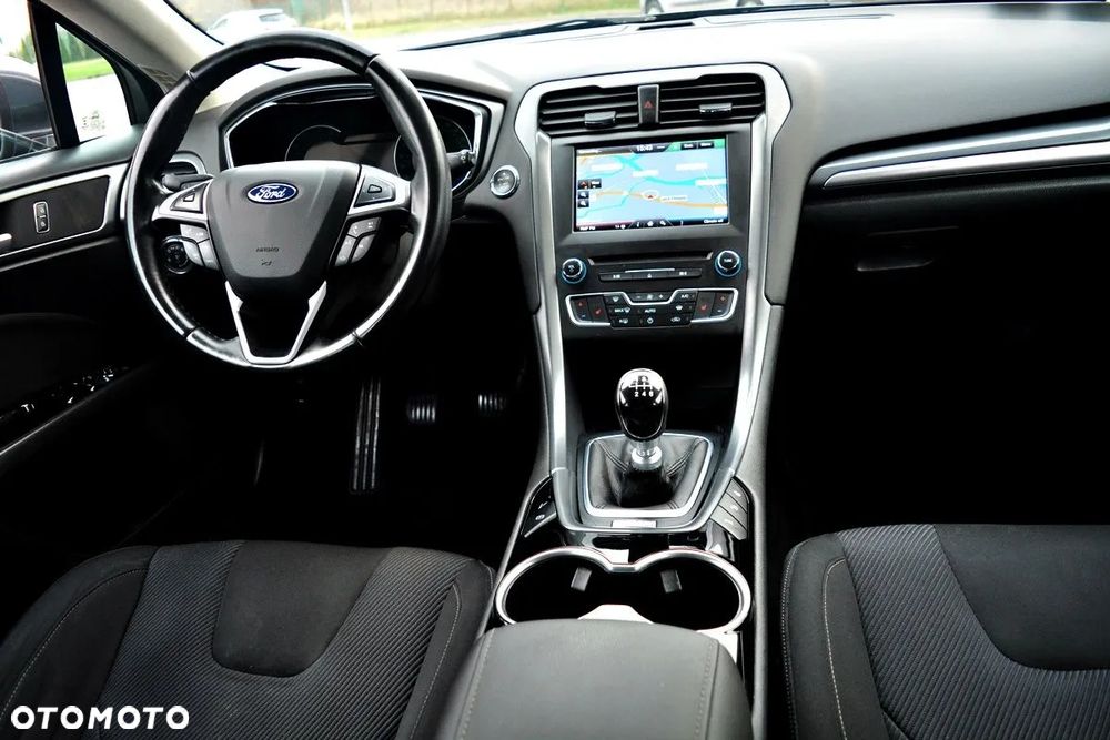 Ford Mondeo 2.0 TDCi Titanium - 25