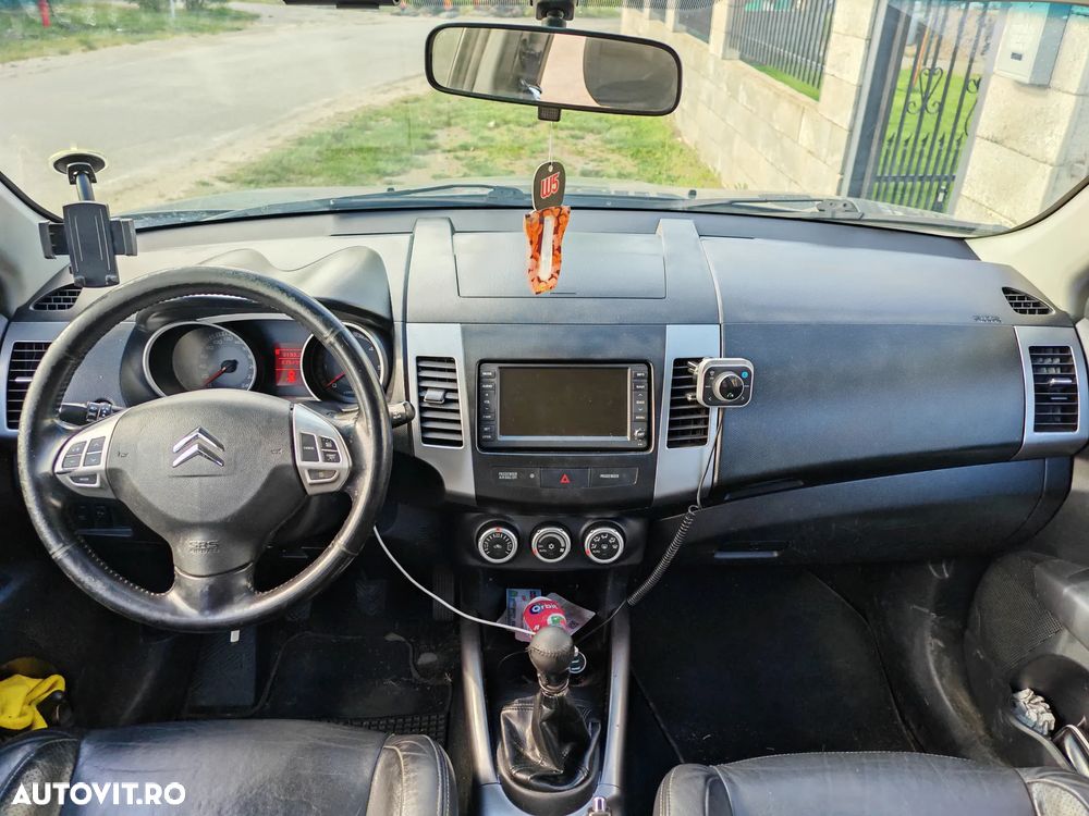 Citroën C-Crosser - 4