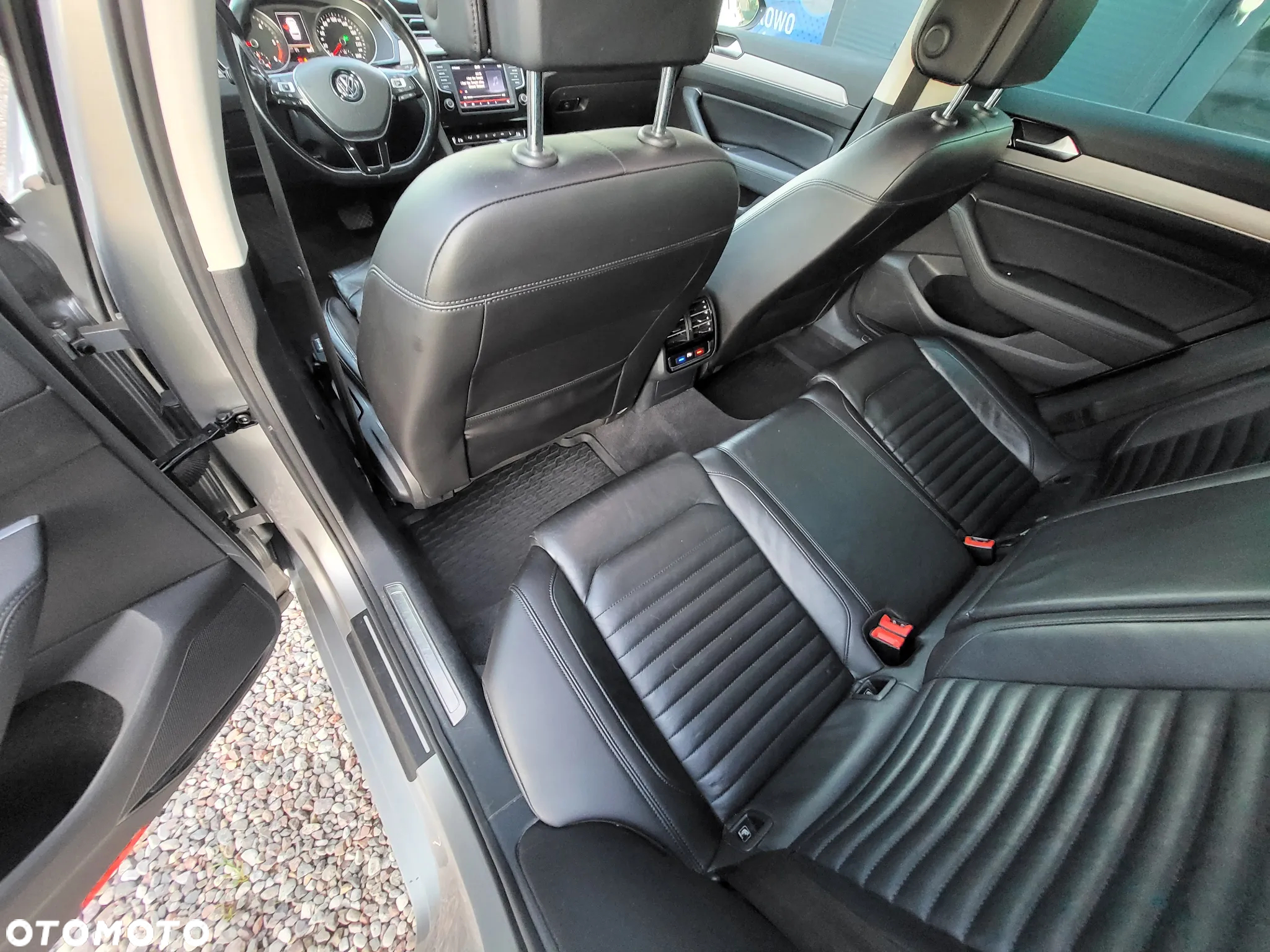 Volkswagen Passat 2.0 TDI BMT SCR 4Mot Highline DSG7 - 17