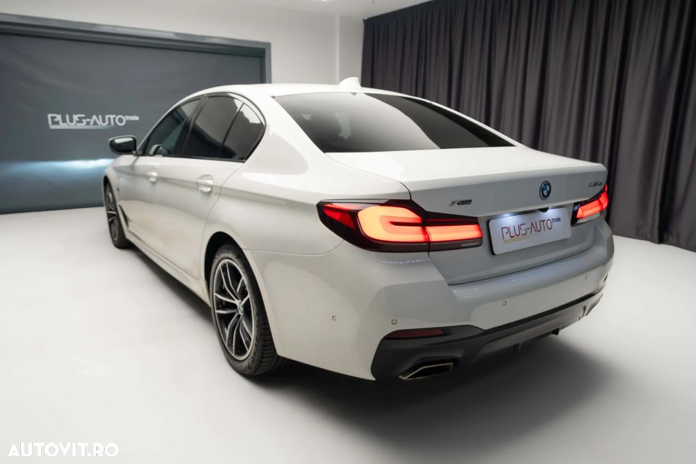 BMW Seria 5 545e xDrive Aut. - 11