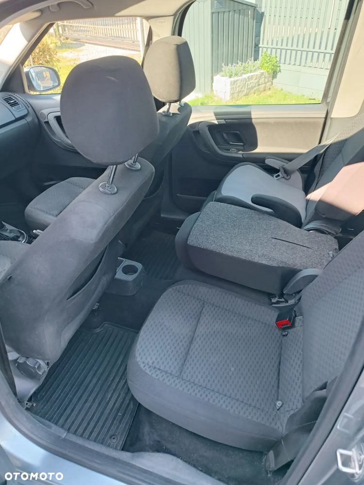 Skoda Roomster 1.4 16V - 8