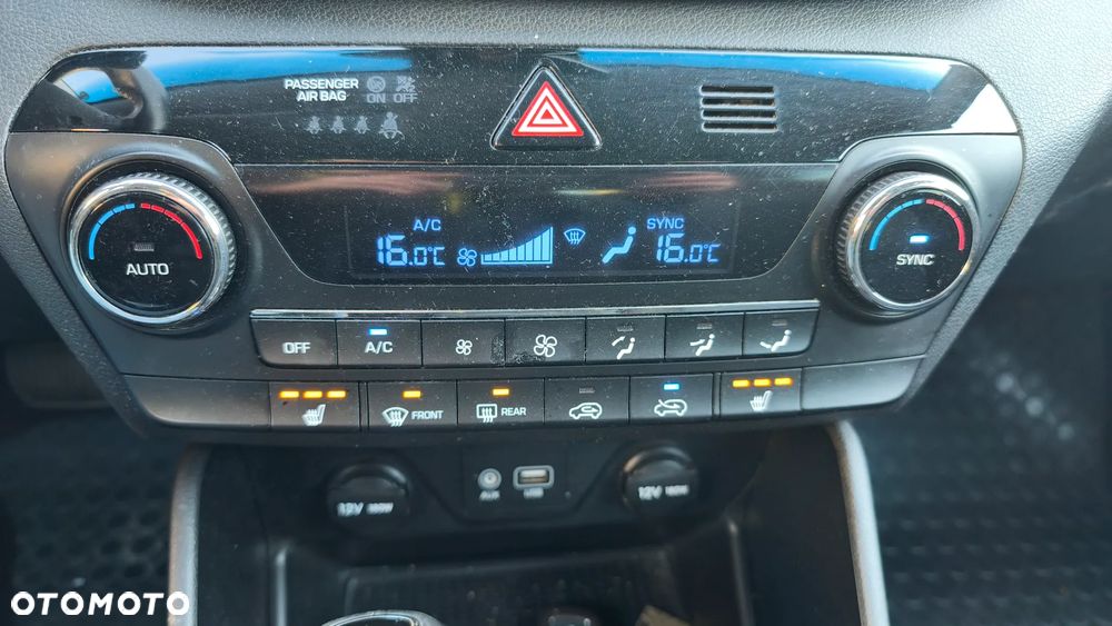 Hyundai Tucson blue 1.7 CRDi 2WD DCT Passion Plus - 35