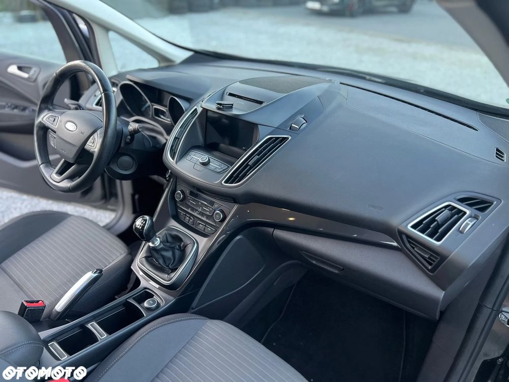 Ford Grand C-MAX 1.5 EcoBoost Start-Stopp-System Titanium - 31