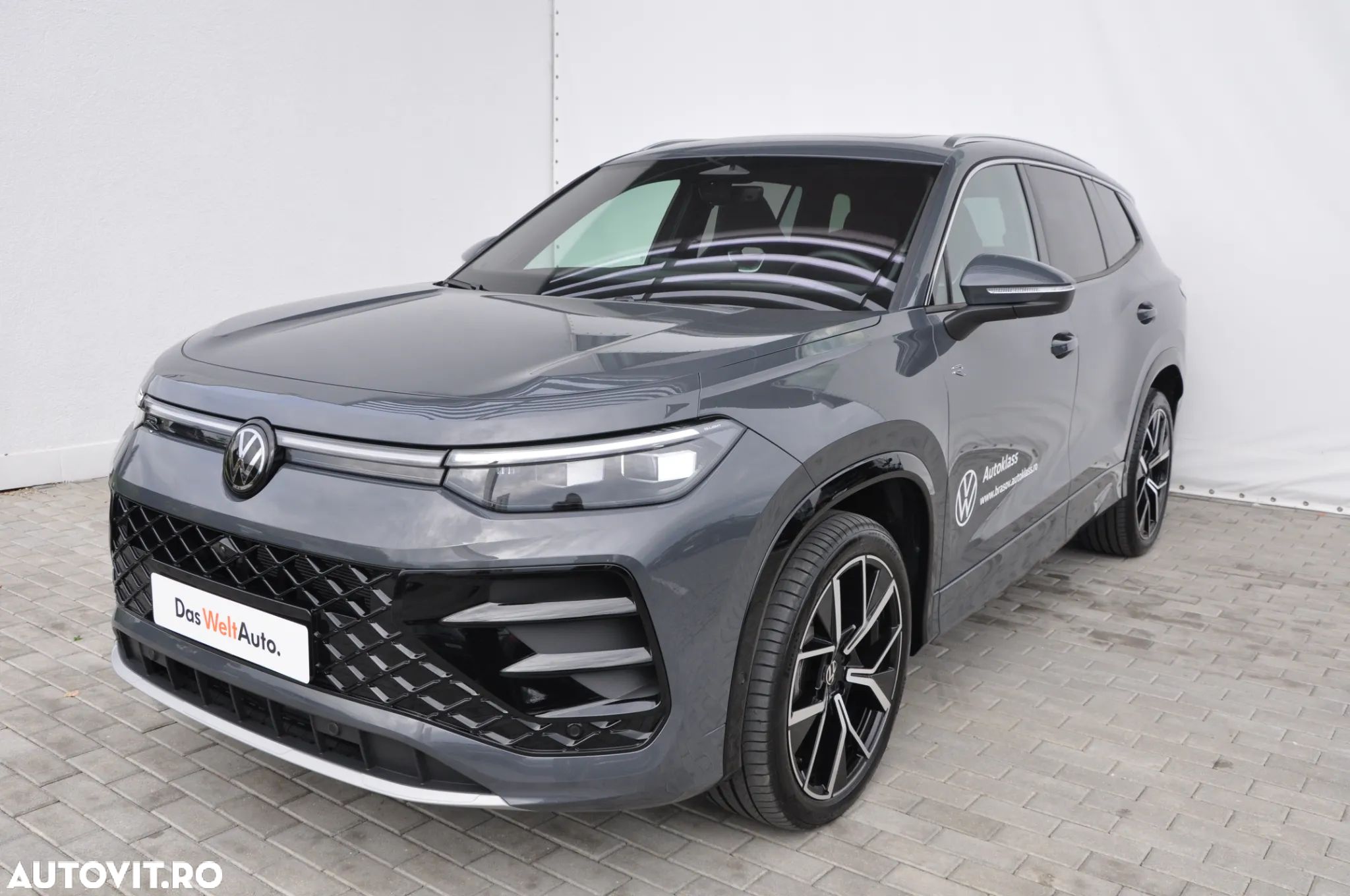 Volkswagen Tayron 2.0 TDI 4Motion DSG R-Line - 1