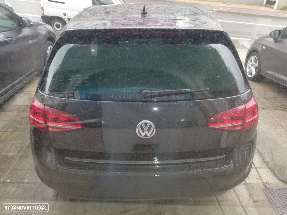 VW Golf 1.4 GTE Plug-In-Hybrid DSG - 6